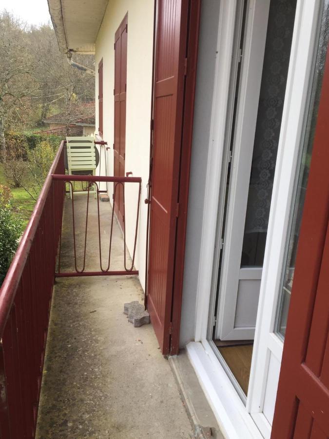 Studio Tout Confort A 300 M Des Thermes Cazaubon Ruang foto